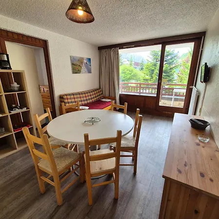 Apartment 2 Pieces, Balcon Sud, Pieds De Pistes, Animaux Admis - Fr-1-811-40 Les Deux Alpes